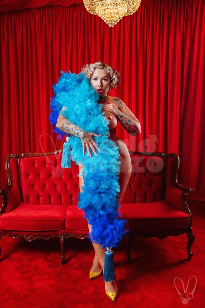 Санкт-Петербург (965)4167758