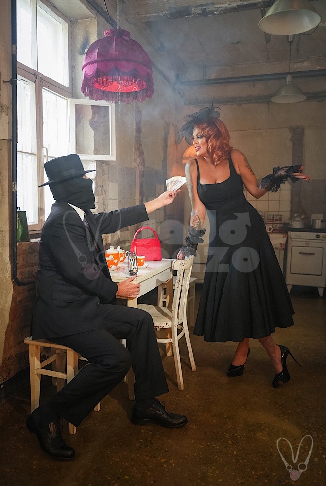 Москва (963)7584432